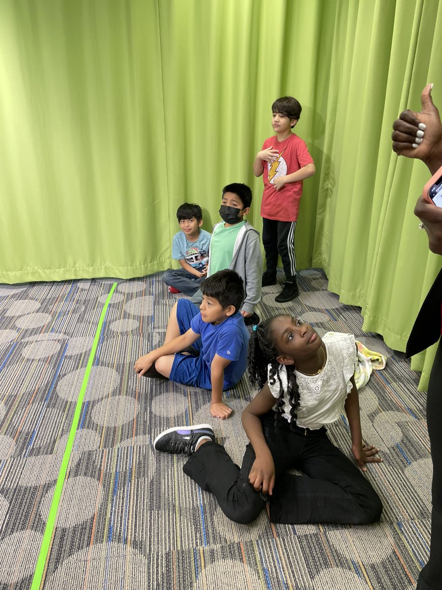 BaileysES_FCPS's tweet photo. Behind the scenes of #BUpper BNN this morning. Ms. Kargbo & Ms. Wayland shared an exciting announcement! ππ―π§‘ https://t.co/79u8qzyMKv