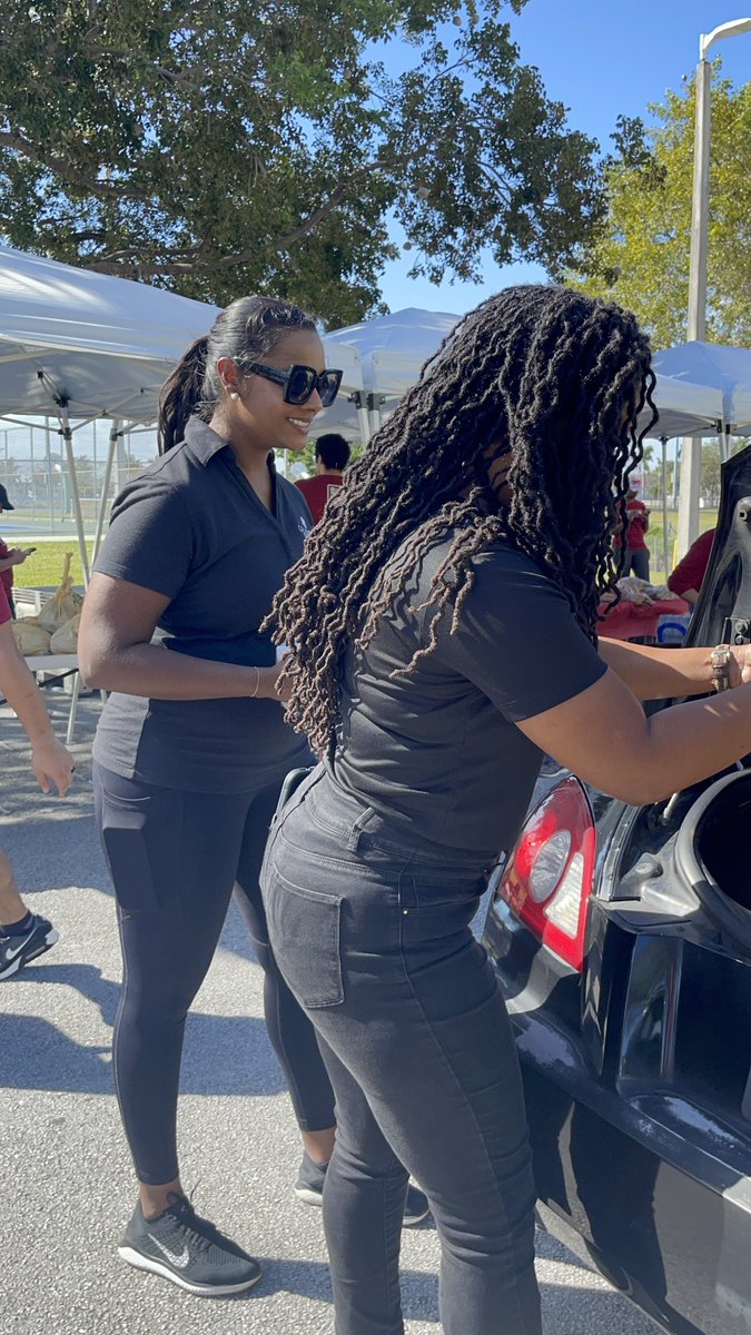 Giving back never tasted so good! 🍴 

Join us and Be Strong TOMORROW! Together, we can make a difference in the lives of those who need it most. 🙌 Let's work together to create a stronger community 🙌