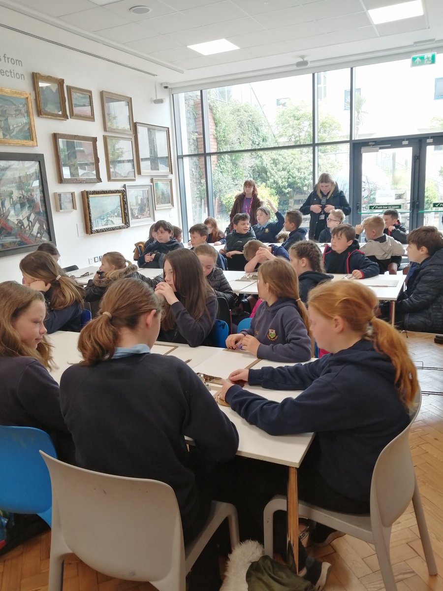 YsgolPumHeol's tweet photo. Oriel Glynn Vivian #bl3456 #RebeliaidyrOriel #GalleryRebels https://t.co/xpnSvtgMKg