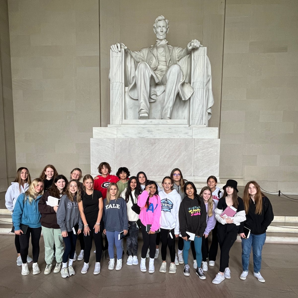 Eighth graders have begun touring Washington, D.C. on the first leg of their minimester trip!
#ODA #ODAminimester2023