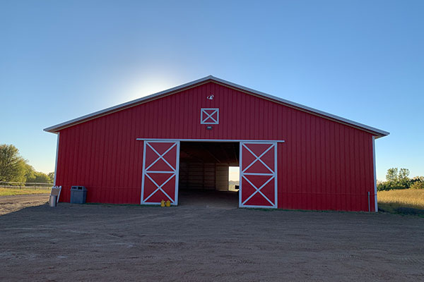 LesterBuildings's tweet photo. Adding eave lighting to your building is a great way to maximize daylight. Proper installation allows you to enjoy brighter and more natural lighting, even on darker days.
#LesterBuildings #CommercialArena #EquestrianBuilding #EaveLighting https://t.co/Sy7JnsblwM