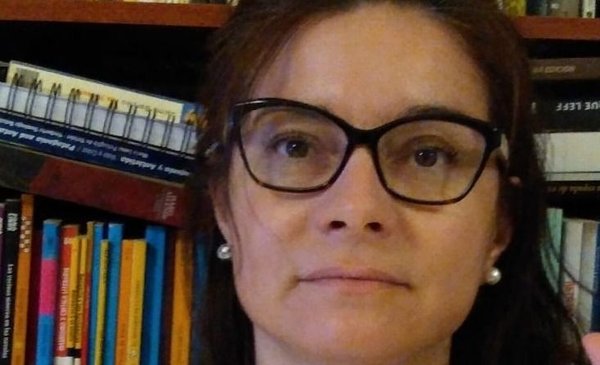CamionerosRadio's tweet photo. 🎙️ Mónica Balmaceda, secretaria adjunta del SADOP, habló en #MalasLenguas sobre el fallo de la Cámara de Apelaciones para la reapertura de paritarias.

📻Nos escuchas a través de la Radio de Camioneros 104.1 en Comodoro, 99.9 en Trelew y 88.5 en Puerto Madryn. https://t.co/SgWNer2JA2