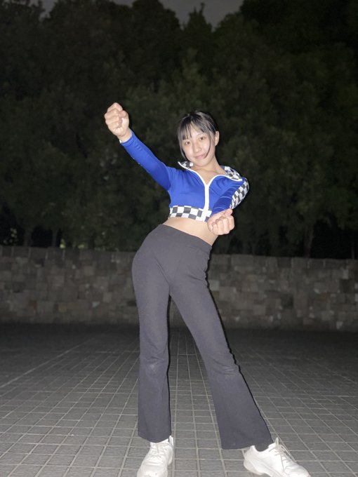 Twitterのコスプレ画像19