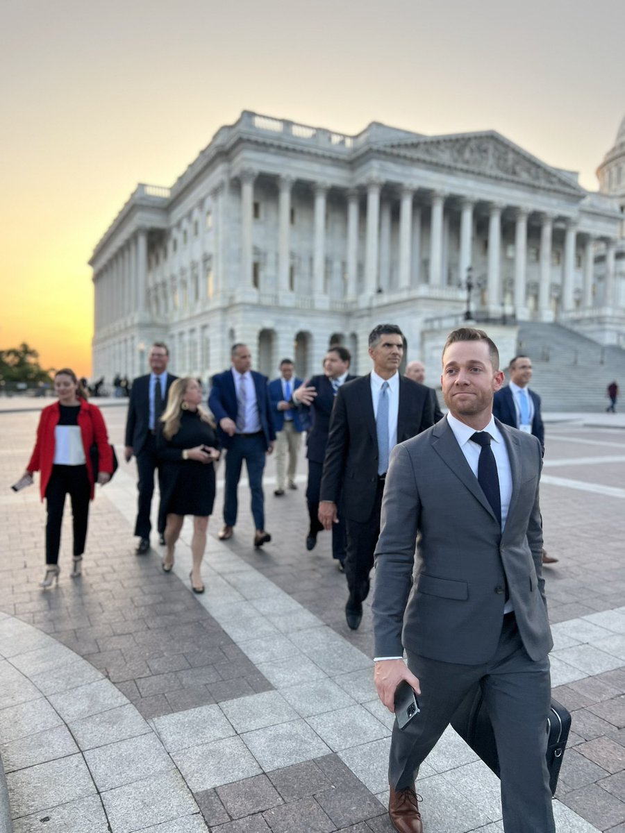 KrissyVann's tweet photo. 25% of Americans are considered physically inactive. Let’s change that! I’m covering the @IHRSA Fly-In and Advocacy Summit for @atfw_media in Washington D.C. with efforts to #PassPHIT. #IHRSAFlyIn #fitness #physicallyPHIT https://t.co/edi8JoUCkp