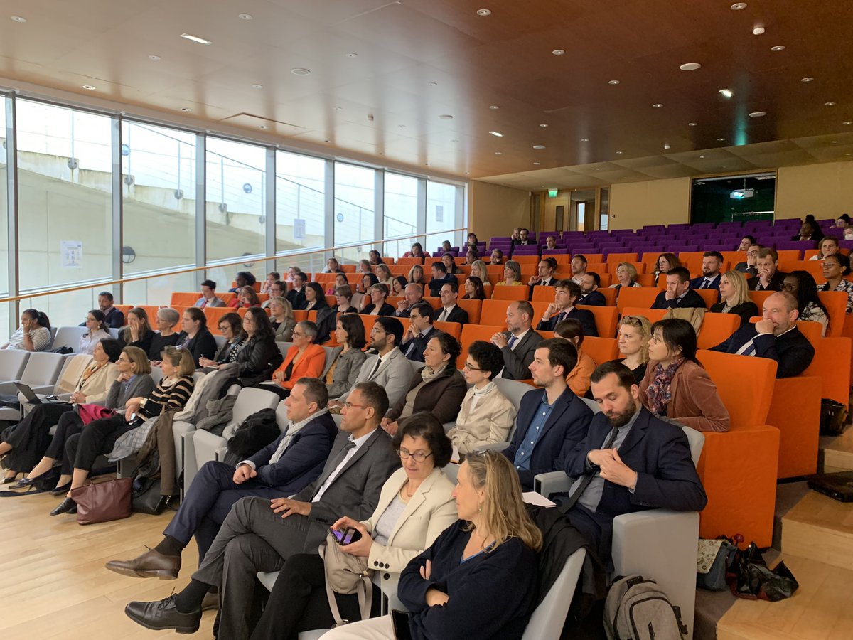 Plaisir d’accueillir les lauréats aux concours de personnels de direction et d’inspection de <a href="/acversailles/">Académie de Versailles</a> en présence de Mme la Rectrice au @lyceehoche
Félicitations aux nouveaux cadres et bienvenue à la promotion #ColetteBesson ! 

<a href="/CharlineAvenel/">Charline Avenel</a> <a href="/Ih2ef/">IH2EF</a>
 #CadrEdu #Perdir #Insp