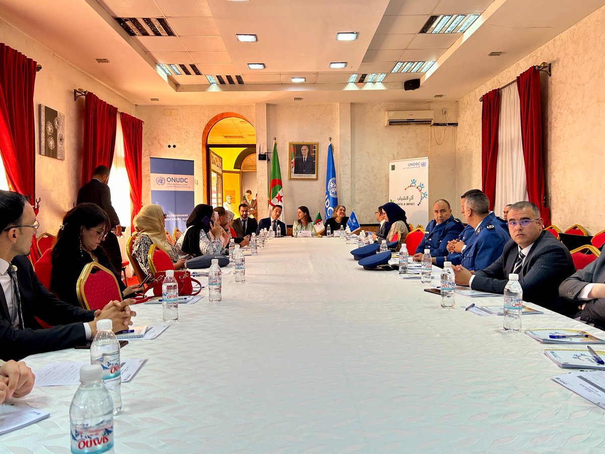 UNODC_ROMENA's tweet photo. Congratulations to #Algeria 🇩🇿 4 taking a huge step to empower its #youth and build resilience to risks of drugs, violence and crime with launch of @UNODC #Youth4Impact🌱regional prog.➡️Followed by 4 #LineUpLiveUp workshops⚽️
Press release🔗https://t.co/6BbXFqZkCA
🤝@BMZ_Bund https://t.co/LdoEGjGJNt