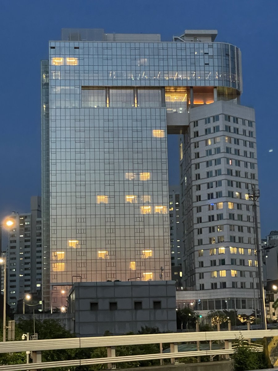 a11__ways's tweet photo. 노을 🌇 https://t.co/1xhYR4Qhpb