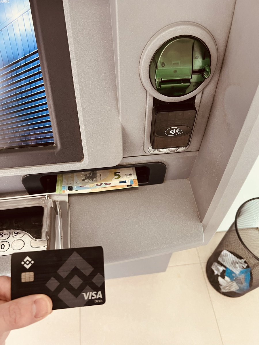 ibooyay's tweet photo. Cashing out with #BinanceCard everywhere!😍

This is why i love #crypto and #Binance  #BNB !

@cz_binance @binance https://t.co/dVr70aCyKp