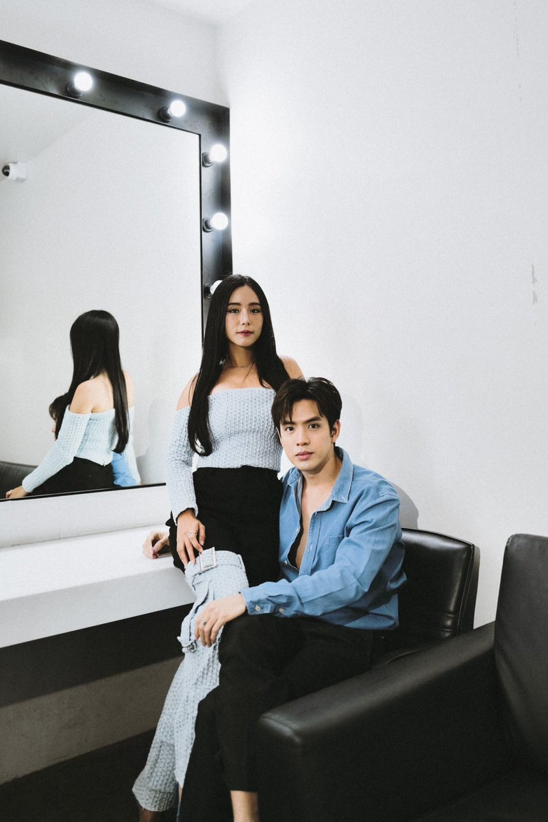 b1f3rn's tweet photo. เปิดทีวีรอดู  #รักนี้ต้องเจียระไนep7 กันค่ะ 💙🤍 วีคที่แล้วเรตติ้งขึ้นด้วย ขอบคุณทุกคนนะคะ เรามาลุยกันต่อน้าาาา https://t.co/oWk6MXFovE
