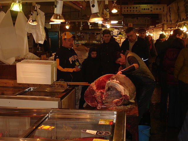 Tsukiji / Toyosu Fish Market

Amidst the chaos of the market, I find a sense of calm in the precision  and expertise of the vendors. They know their fish inside and out, and  their dedication to their craft is nothing short of inspiring.