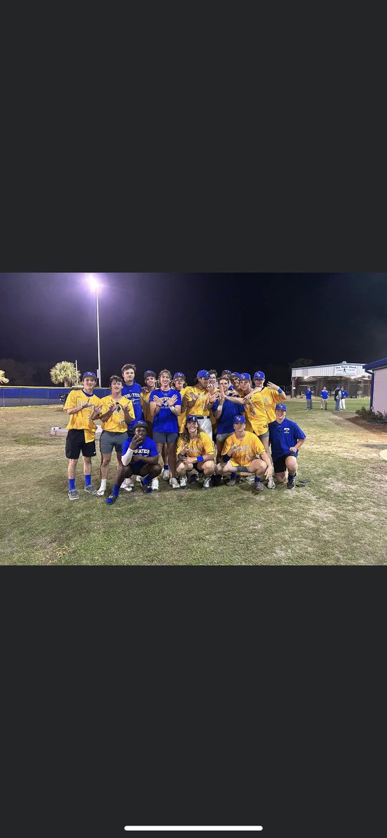 sean_benjamin6's tweet photo. Hurts to say it’s over but what we accomplished was truly incredible. This team and this year is something I’ll never forget. I’d go to war with you guys any day of the week. Love you guys forever💙 #thisonesforus https://t.co/9r4A2ByYxo