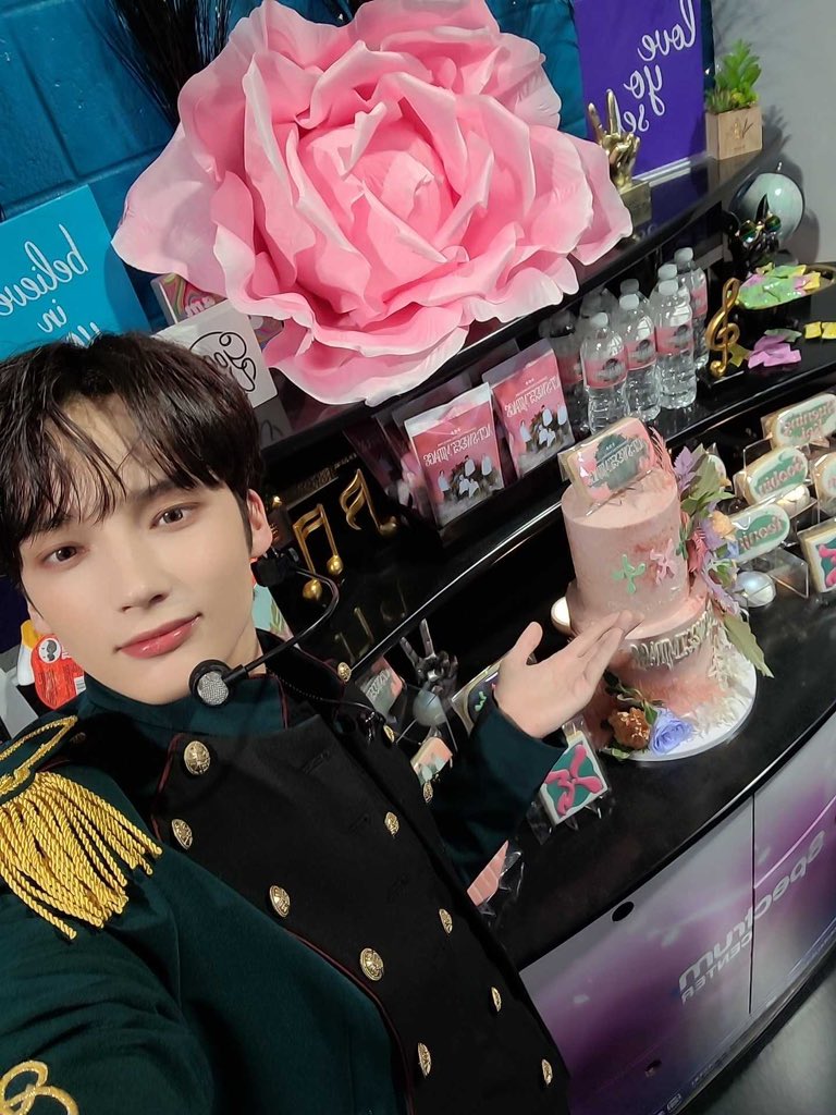 말랑모찌 뭐야ㅠㅠㅠㅠㅠ ㄱ여워ㅠㅠㅠ