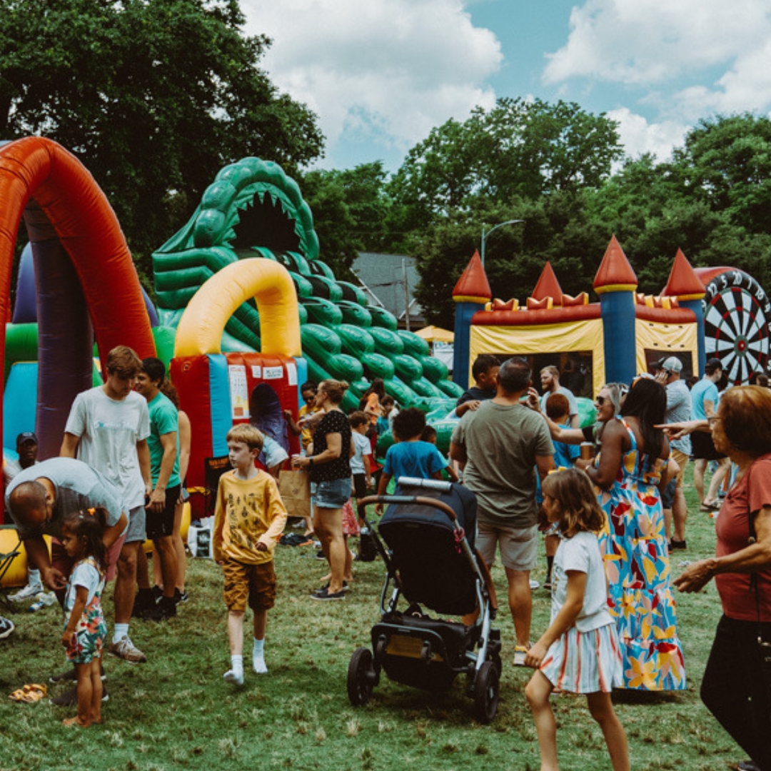 Don't stand in-line this Saturday, kids can go straight to bouncing ALL DAY with our wristbands if you pre-purchase online!

Pre-purchase wristbands: 2023.kirkwoodfling.com