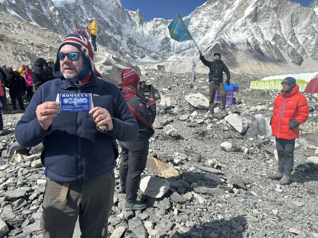Only went and did it #everest2023 #everestbasecamp