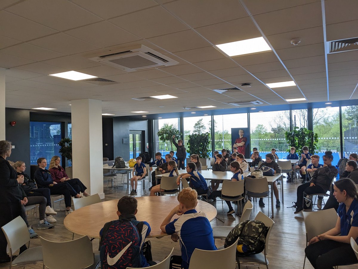 Miss_PerryDNA's tweet photo. Such an amazing time taking our Y7's to @ReptonSchool today for a sports session. The students did so well and got to meet some elite hockey, swimmers and football players. Thank your
again for having us! @nieperacademy https://t.co/WlYF7vsKGE