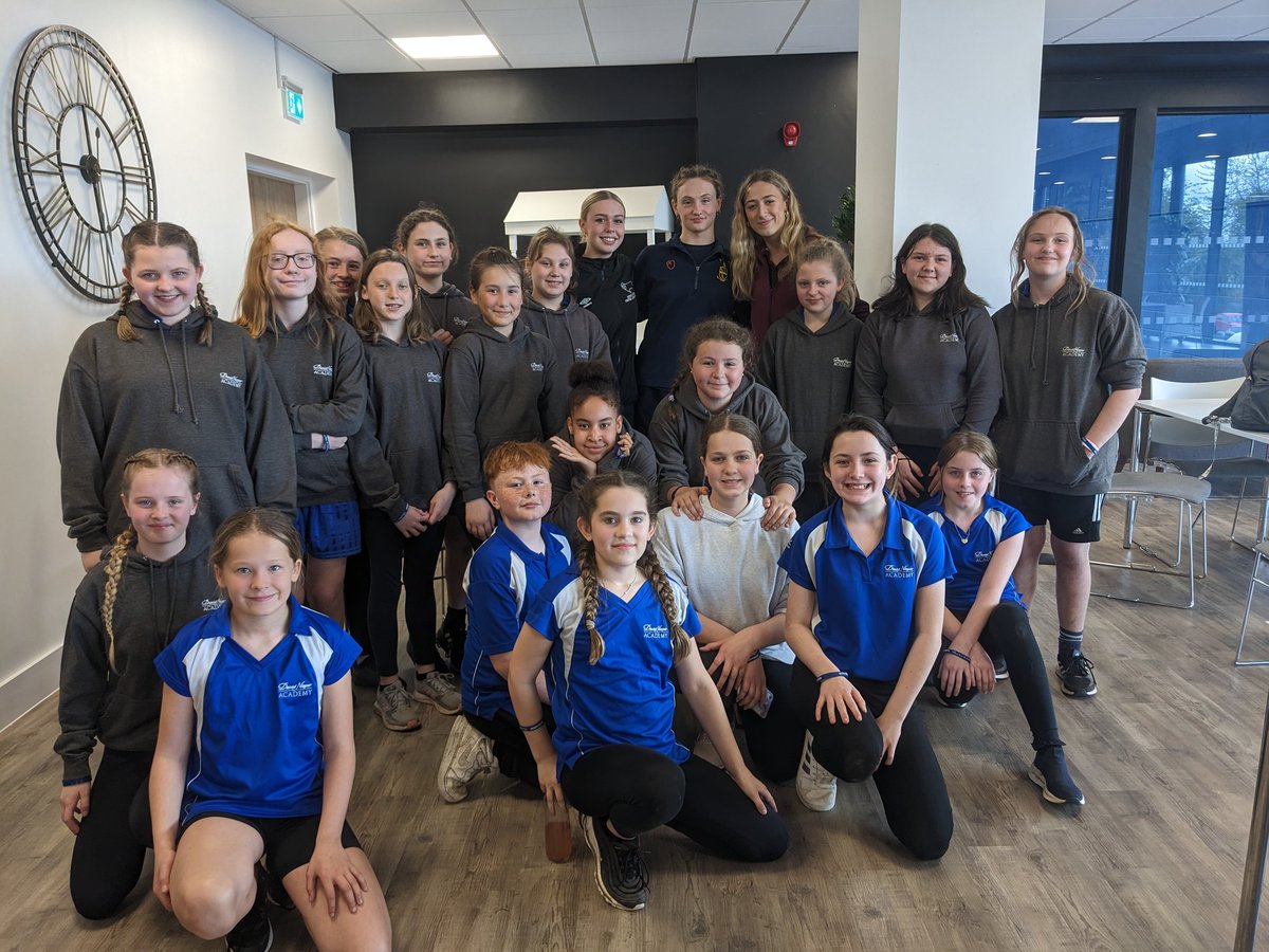 Miss_PerryDNA's tweet photo. Such an amazing time taking our Y7's to @ReptonSchool today for a sports session. The students did so well and got to meet some elite hockey, swimmers and football players. Thank your
again for having us! @nieperacademy https://t.co/WlYF7vsKGE