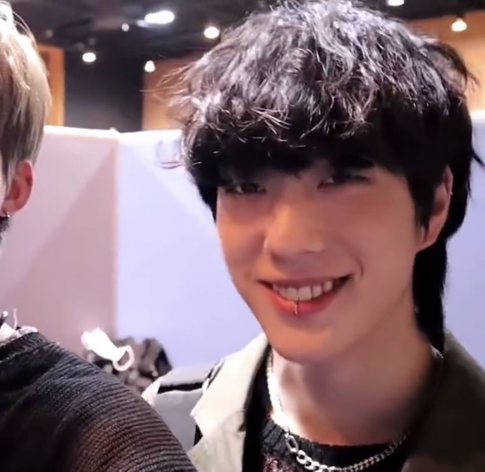 Gee_ny09's tweet photo. Starting this because it will happen (I’m NOT delusional)

Day 1 of manifesting Jay, Jongwoo, and Kamden debuting together 🕯️ https://t.co/80aiGPK14x