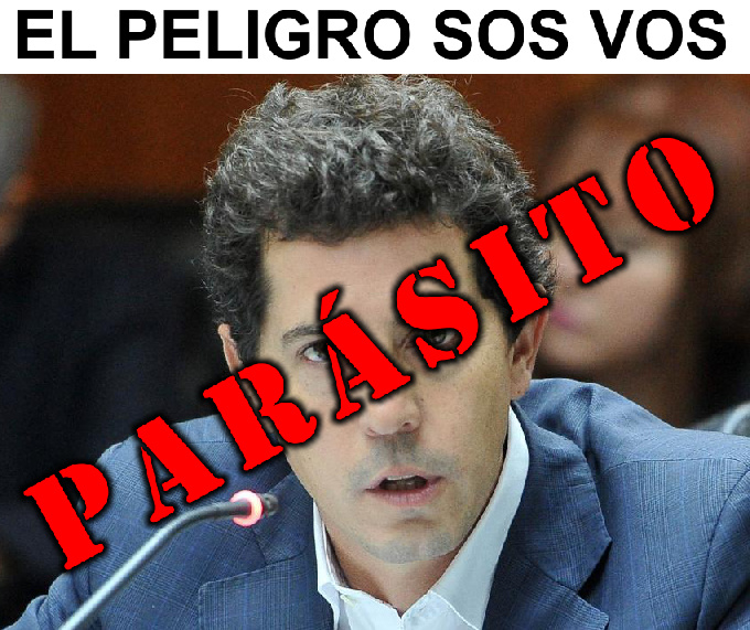 cereda_ale's tweet photo. WADO FASSANO ELIGIÓ UNA FORMA PELIGROSA DE HABLAR PARA LA DEMOCRACIA REAL !!! https://t.co/qDmyCwiAhB