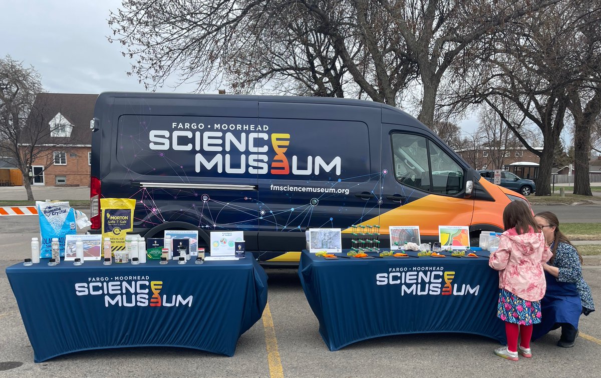 Fargo-Moorhead Science Museum tweet media
