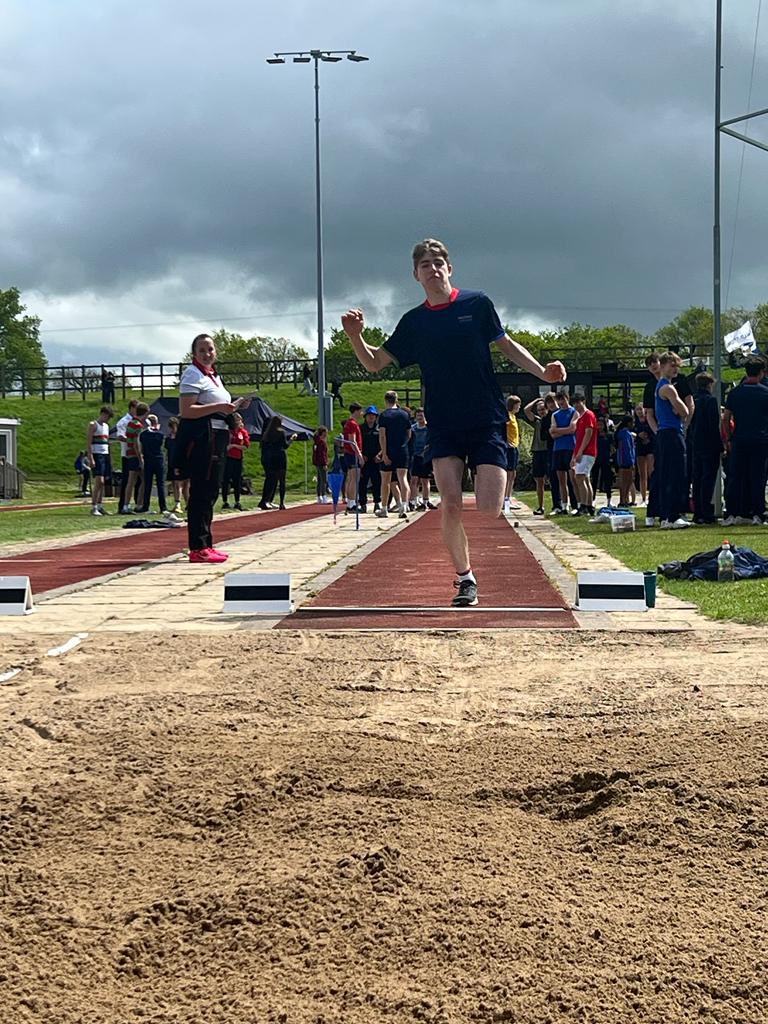 MillfieldMill's tweet photo. Ollie in Senior Long Jump https://t.co/OkIIJfNJoH