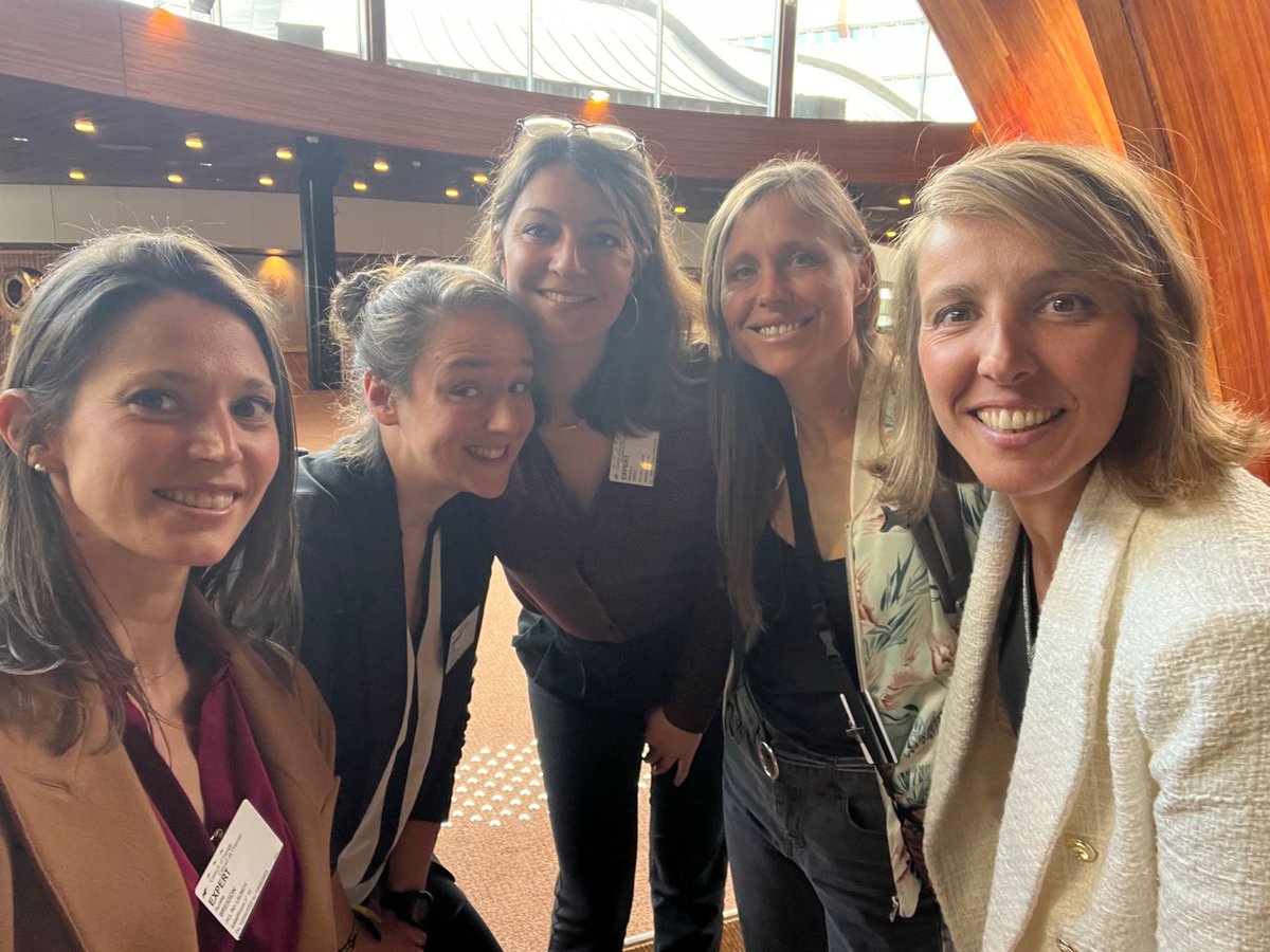 L'un des intérêts majeurs de participer à des colloques sur la place des femmes dans le sport, et dans les médias dédiés, est clairement de pouvoir échanger de manière informelle avec des personnalités fortes et inspirantes😀. <a href="/CoE_Sports/">Council of Europe Sport</a>