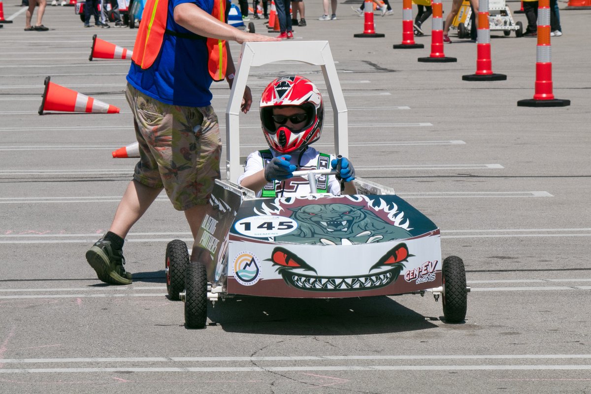 We are getting excited for our 2nd #GenEV race at @Kroger Field on May 20th! @FCPSKY, @DACE_est2017, @EastElemLakers, @PikevilleElem, @STEMgirlsRISE, @MaxwellCougars, @EminenceSchools 

@KentuckyEEC, @Greenpower_USA