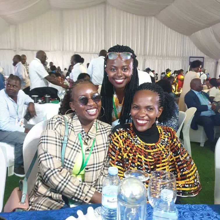 SarahOwembabazi's tweet photo. Show Up at the Oldies night @98ThDISCON
#98THDISCON https://t.co/uMzYf9WhXT