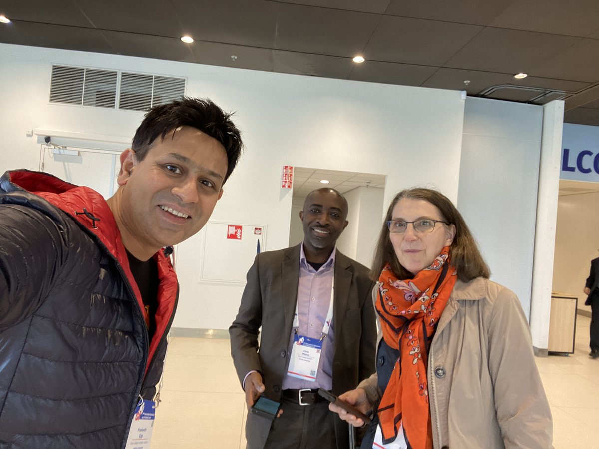 PrashVas's tweet image. The ⁦@DiabetesKings⁩ team rocking at ⁦@IntSympDF⁩ #ISDF2023