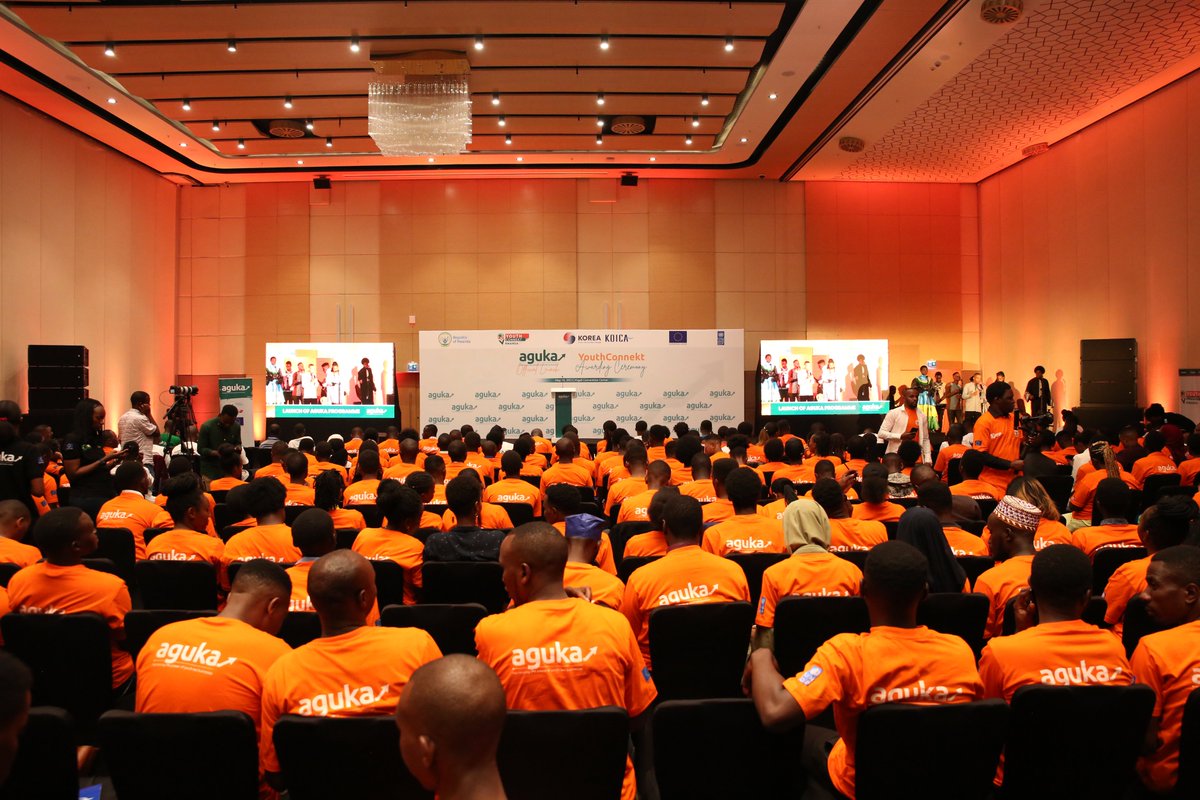 RwandaAMI's tweet photo. The #AgukaProgram launch and final pitching of the 2022 #YouthConnekt Awards are underway!  Over 500 attendees, including young innovators and partners, have gathered to support the growth of youth-led Small and Medium Enterprises in #Rwanda.   

#AMIRwanda https://t.co/ouVyRrA8dG