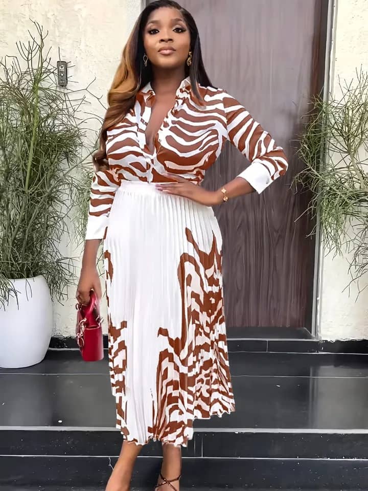 stcelinelagos's tweet photo. NEW IN, DRESS 🛍️💰
SIZE:M-2XL
PRICE:17,500

AVAILABLE FOR IMMEDIATE DELIVERY

P:S we do not own the rights to this video/picture/music 

#stcelineshoes #stcelinebags
#NYSCat50 #Timeless  
#BRIDGESTONE #mamaG #wednesdaythought
#otedola #adeboye #Tinubu #QueenCharlotteNG https://t.co/3ak0M9MRrQ