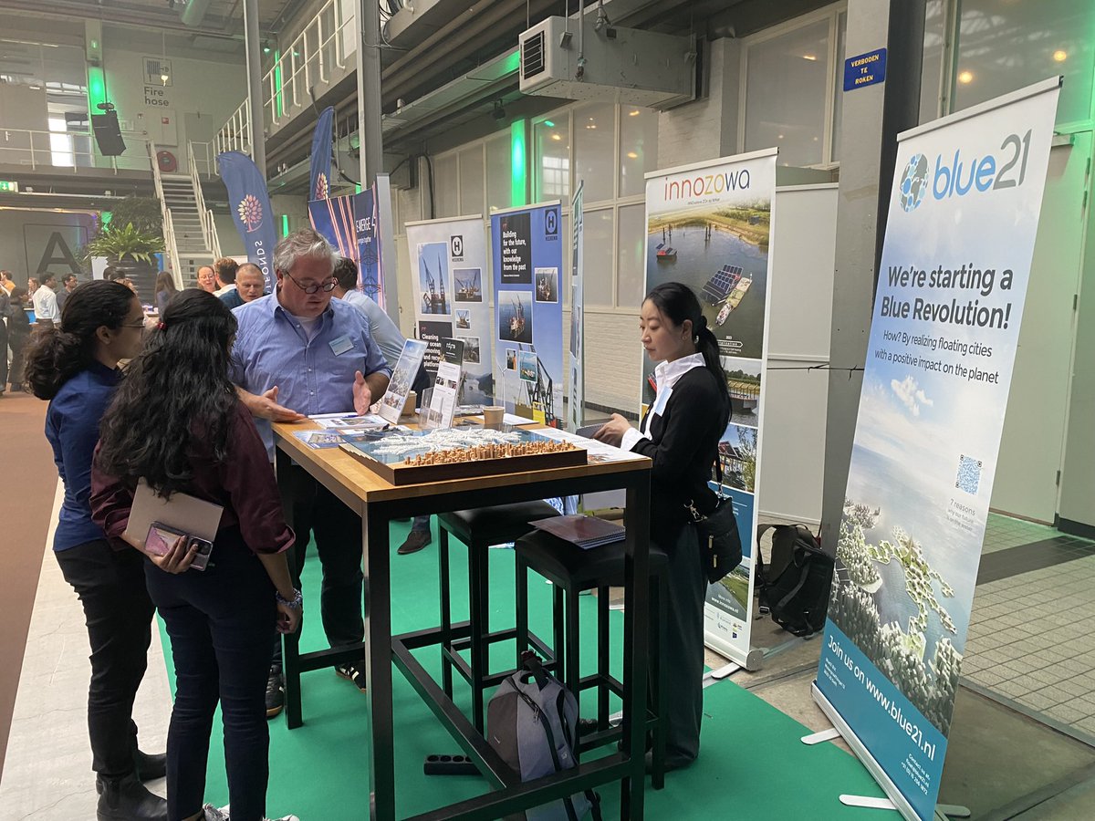 Blue21Float's tweet photo. Great conversations with students & companies at #AllEnergyDay2023 Our pleasure to be a partner to such a wonderful & professional event. Looking forward to contributing together to shaping a #sustainable future #floatingcities #floatingfuture #coastal #offshore development 💡 https://t.co/LlbnwCFkN6