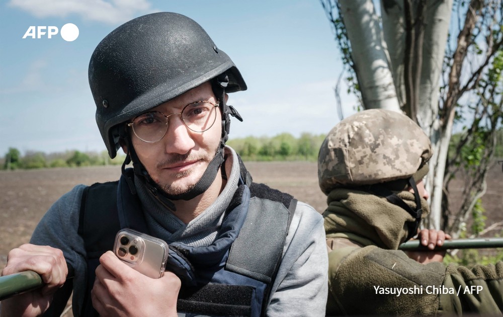 🕊 #AFP journalist Arman Soldin killed in eastern Ukraine
💬 "His death is a terrible reminder of the risks and dangers faced by journalists every day covering the conflict in #Ukraine", said AFP chairman Fabrice Fries.
👉 More info: u.afp.com/soldin
