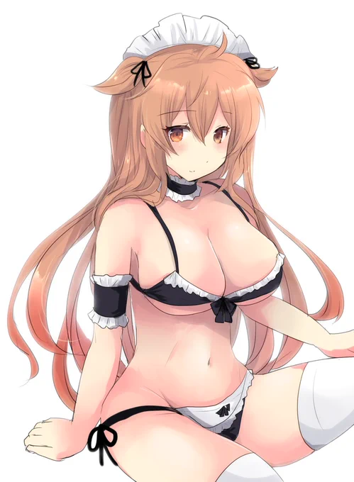 メイドの日村雨ちゃん