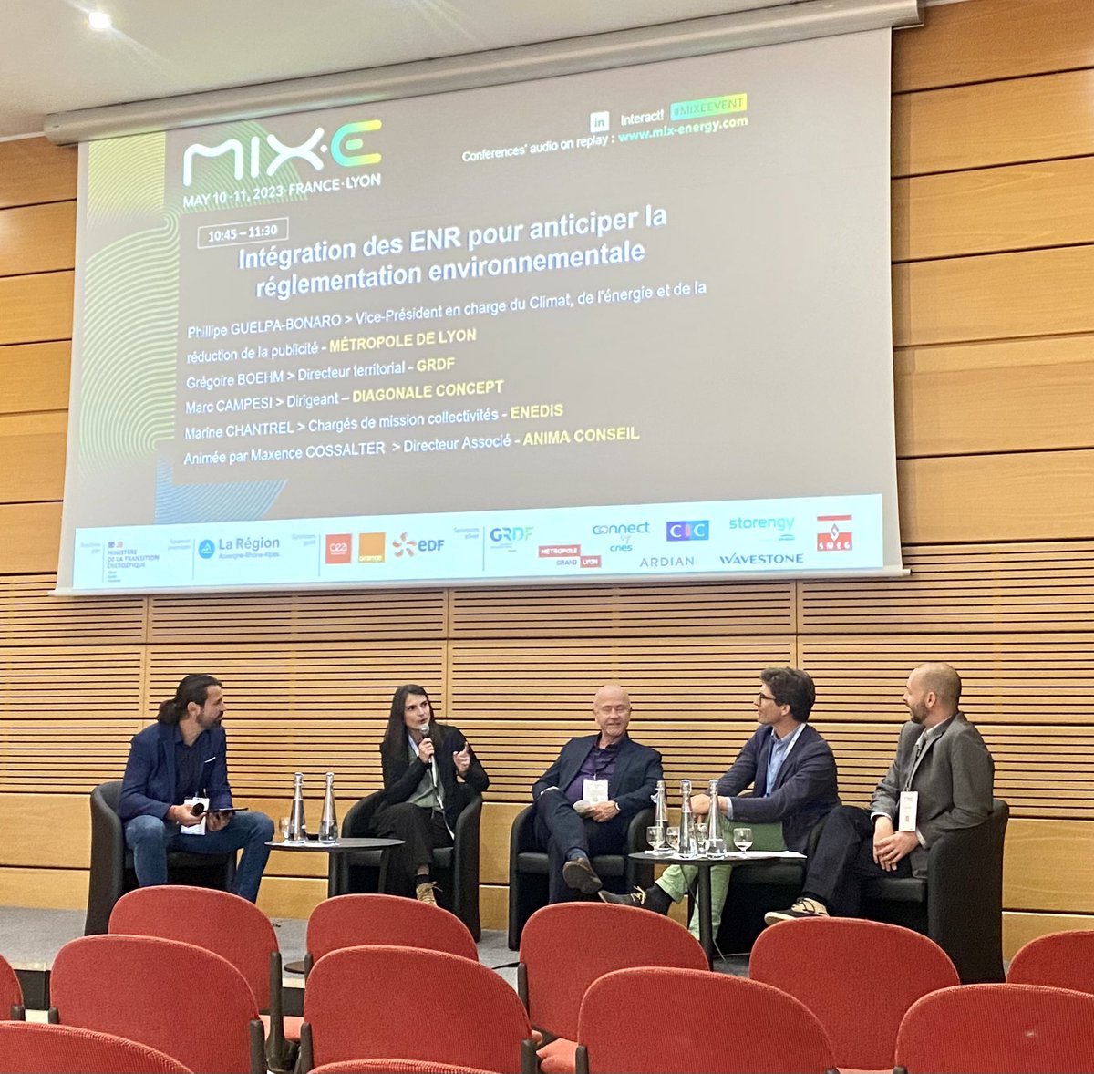 Enedis_AuRA's tweet photo. RENDEZ-VOUS 📢 Retrouvez les équipes d’@enedis au sein du village @institut_SG au salon @Mixe_event 
▶️ L’occasion d’échanger autour des solutions de #TransitionEcologique et #neutralitecarbone 🌱

🗓️ le 10 et 11 mai 
📍Cité Internationale de #Lyon
#MIXEEVENT https://t.co/Kg3MiQhokg