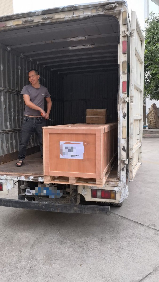 Nicolechen921's tweet image. 🚚🇺🇸KK3.2m Eco solvent Printer to USA👍
Advertising materials + inks + Roll up banner stand👏

📲&amp;amp; WS: +86 159 157 81 352; 

#xp600largeformatprinter
#xp600printer10ft
#10ftprinterxp600
#320cmprinterxp600
#3200mmprinterxp600
#usaxp600printer
#usaxp600printingmachine
#usaprinter