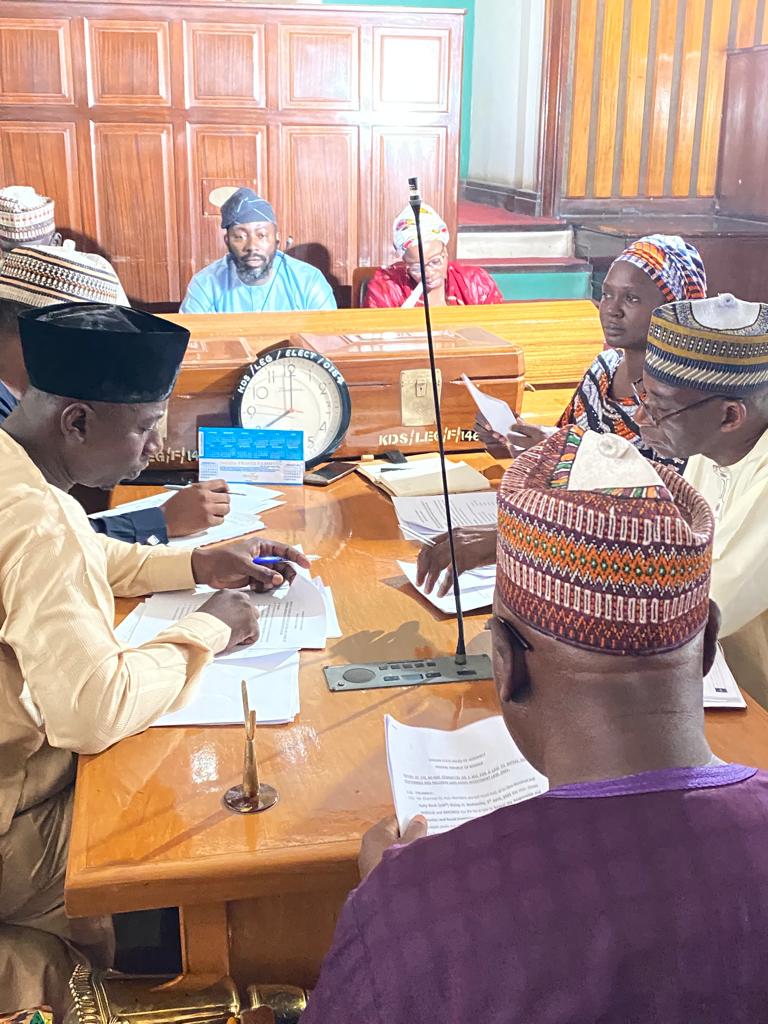 Kadlegislature's tweet photo. At the Commencement of Business;

Notice of Presentation of Bills:

1) A Bill for A Law to make Provision for the state Utilities Market, Establish a Utilities Regulatory Commission for Connected Purposes https://t.co/xO8drX1UQB