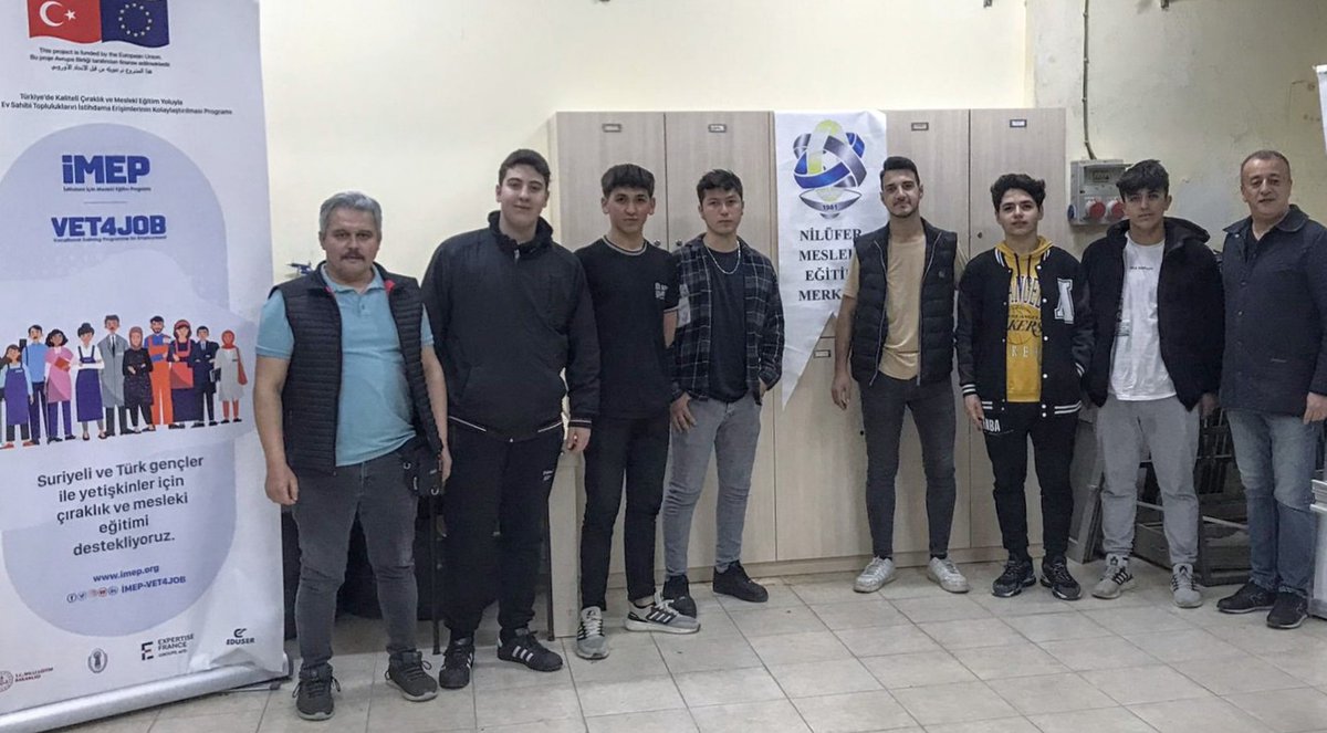 Ahşap atıklardan barınak projemiz   üzerinde çalışmalarımız devam ediyor .
Emeği geçen hocalarımız ve öğrencilerimize teşekkür ediyoruz.
<a href="/IMEP_VET4JOB/">İMEP İstihdam İçin Mesleki Eğitim Programı</a> 
<a href="/nznsener/">Nazan ŞENER</a>
<a href="/bursailmem16/">Bursa İl Millî Eğitim Müdürlüğü</a>
<a href="/niluferilcemem/">Nilüfer İlçe MEM</a>
<a href="/HakanBabac/">Hakan Babaç</a> 
<a href="/ersah_sonmez/">Erşah Sönmez</a>