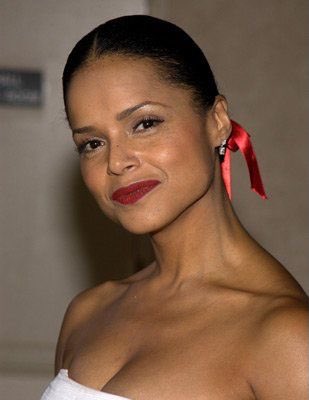 Happy Birthday to Victoria Rowell! 