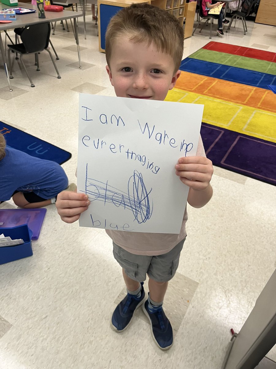 Rangerrynn2's tweet photo. Wearing my teacher’s favorite colors today! 💙#oneRCE #KinderRangers https://t.co/Lmqg2Sf6SE