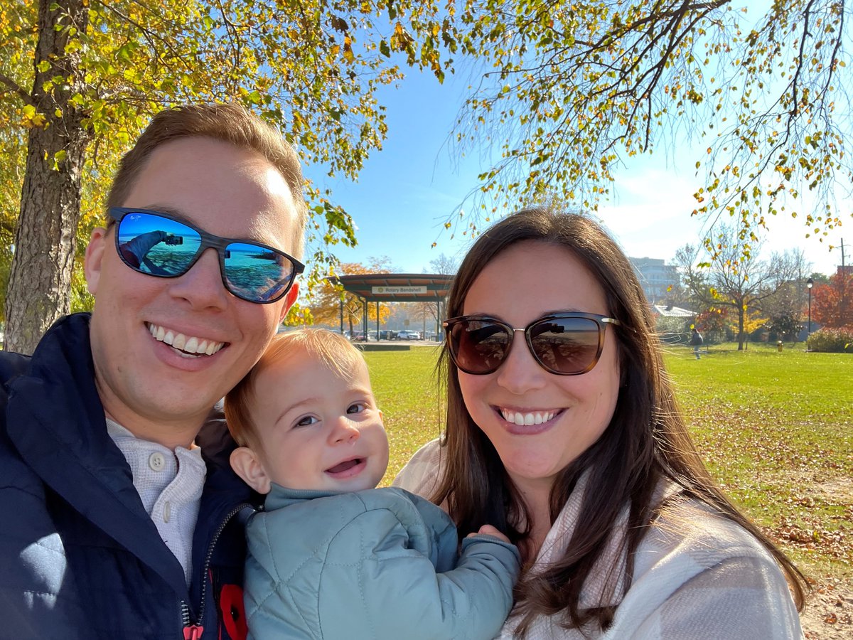 Happy #McHappyDay! @RMHCSCO was there for my family when we needed them the most. Help support an amazing organization today by ordering any menu item. Help keep families like ours together. <a href="/McDonaldsCanada/">McDonald's 🇨🇦</a>