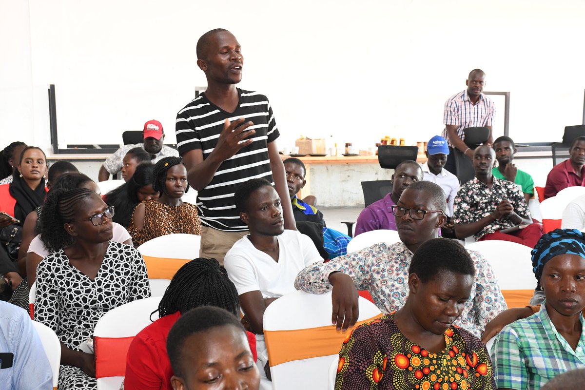 LakeHub's tweet photo. We held a successful launch of the #PepeanaAgribiz program. Congratulations to the 100 shortlisted #agripreneurs who were onboarded! 
We thank our partner @giz_gmbh &amp; other Stakeholders present. Let us now draw our focus to #agrifoodsystems transformation &amp; rural youth employment https://t.co/3rCUoTjTGg