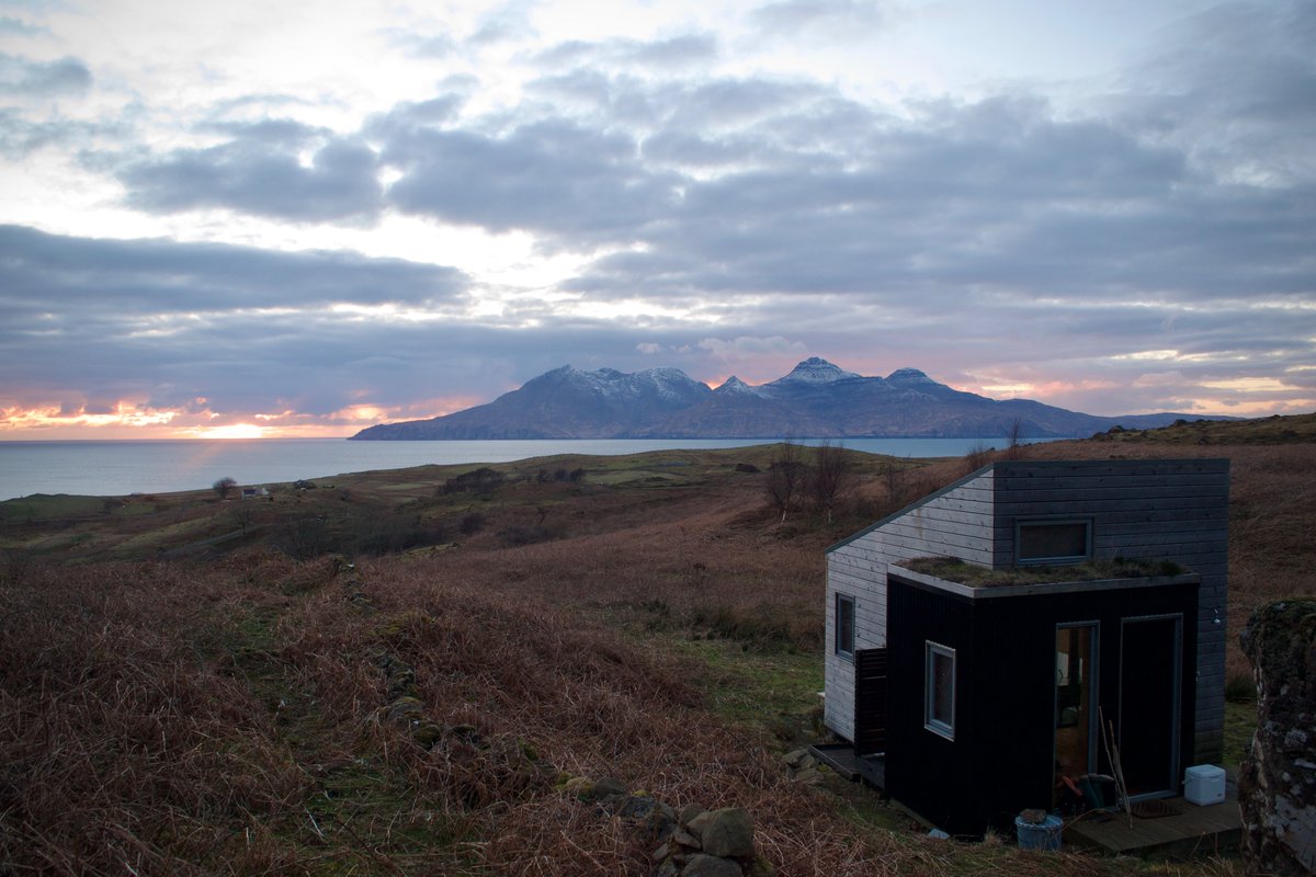 Jdcrawf's tweet photo. My new book WILD HISTORY records 55 journeys into the landscapes of Scotland in search of sites that are un-curated, unfiltered &amp; abandoned. Places that are overlooked, overgrown &amp; increasingly untamed. 
Here's a 🧵 of some of my favourite photographs from those journeys📸
1/11 https://t.co/2BBQtZkiXy