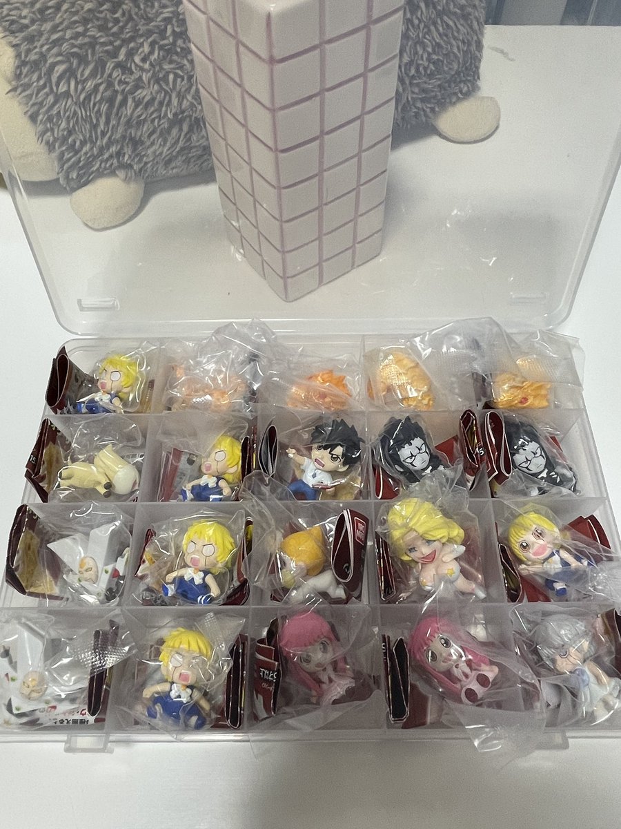 ochakumi_daijin's tweet photo. 今回もコンプリート致しました！！
今から次弾のビックサイズが楽しみです。

デモルト、レイン、ファウード。
エルザドル、アシュロン。
シン・クリア・セウノウス・ザレフェドーラか、
TM・リー先生か、鯖江さんか。

#Hugcot
#金色のガッシュベル！！ https://t.co/88iVF1WBWS
