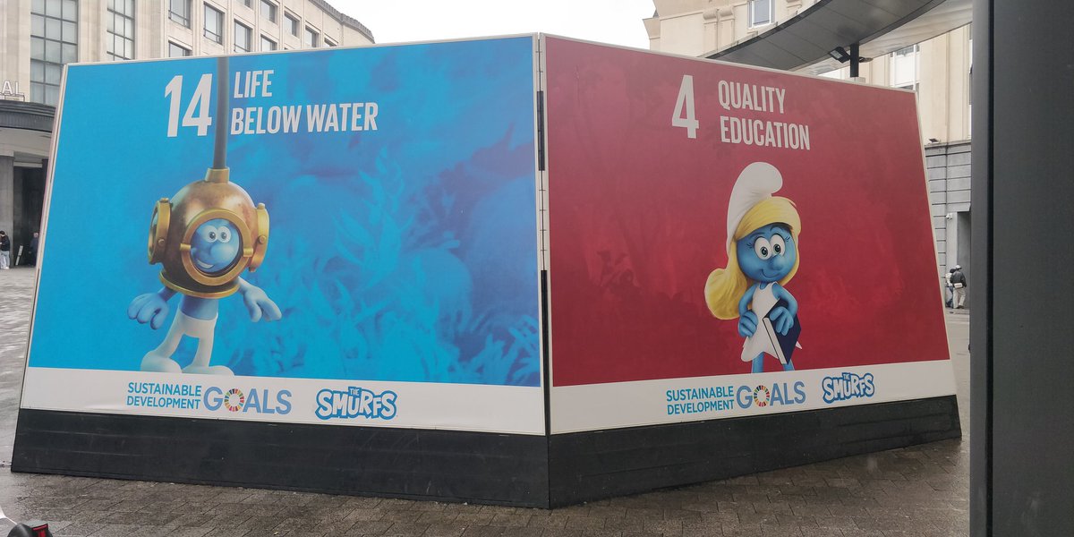 calmeida_ciimar's tweet photo. The Smurfs showing the most important SDG. At least in my opinion 😁 In Brussels. Coming from a workshop presenting @NetTagProject  and introducing NetTag+ 🙂 Preventing marine litter from fisheries and protecting the ocean 🌊🌊 https://t.co/HogqGOfDG8