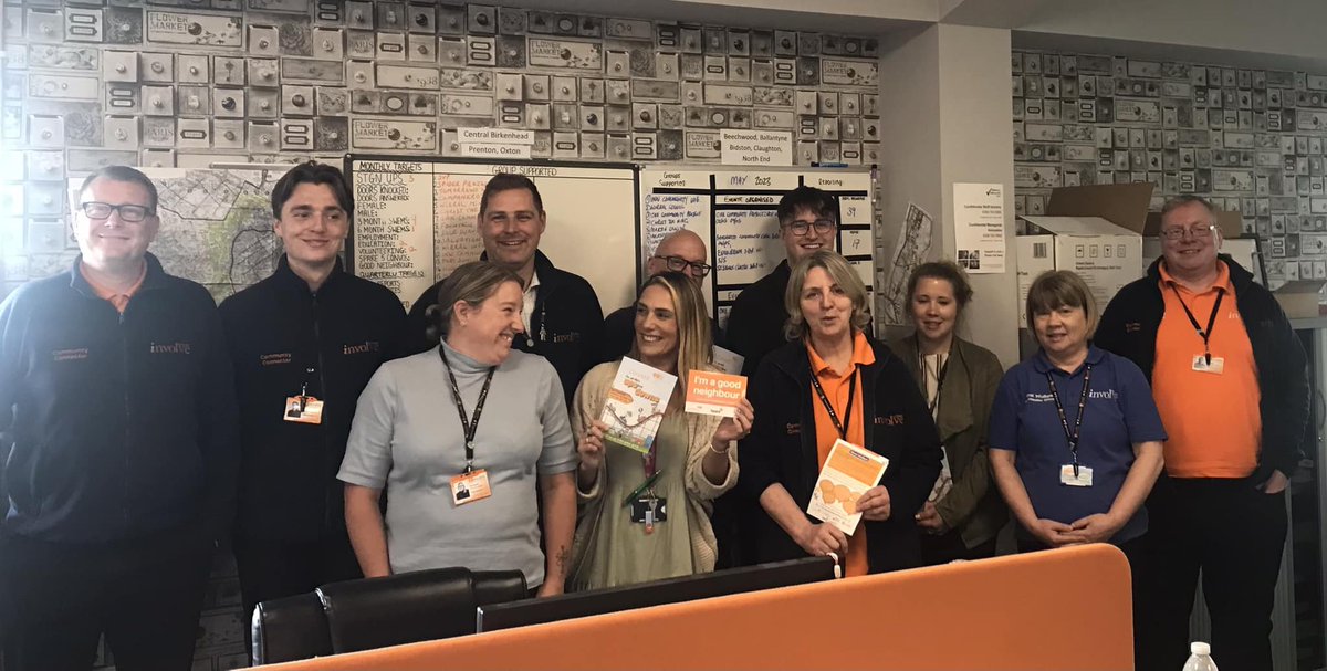 Healthwatchwirr's tweet photo. Healthwatch Wirral &amp; the fantastic Connect Us team @INVOLVENW  working together.

HOT topic today-  If your GP Practice is in Wirral, please complete the short survey regarding GP Appointments.

https://t.co/OZpHt6k5ne

#Spare5 #KeepWirralWell #BecauseWeAllCare #yourvoicecounts https://t.co/W1wczSzrrA