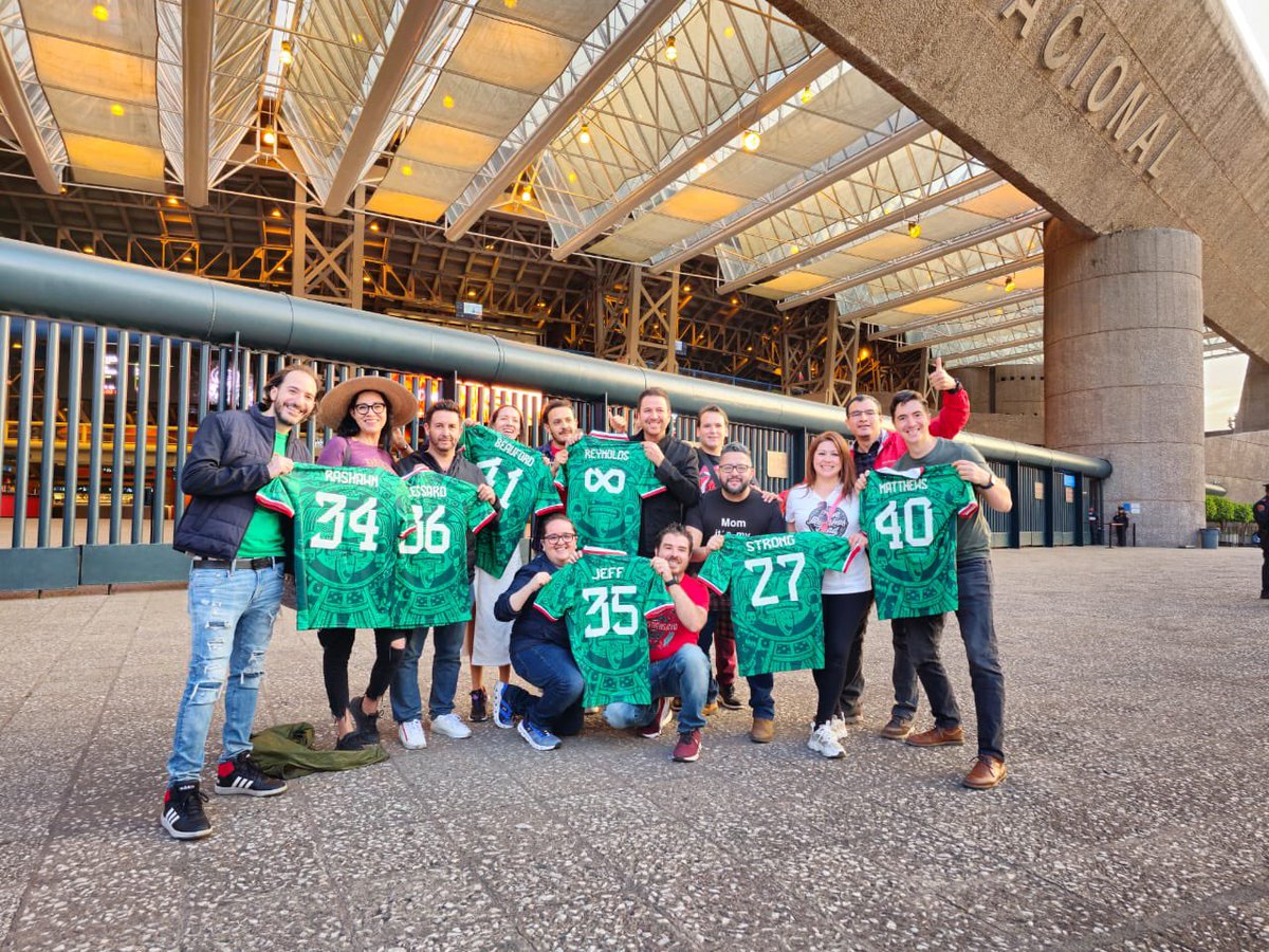 El Mexican Warehouse tweet media