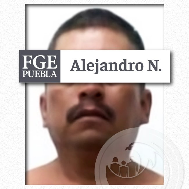 soyluisgabriel1's tweet photo. ⚫️⚫️ Depravado que violó a una ancianita con alzheimer en #Coxcatlan, recibe sentencia de 6 años 8 meses de cárcel. #Puebla https://t.co/StiFOmOfbM