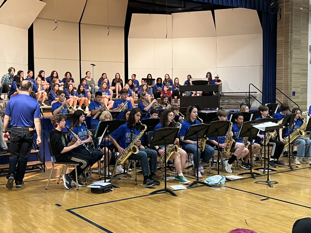 Glen Crest MS on Twitter "Scenes from our wonderful music assembly
