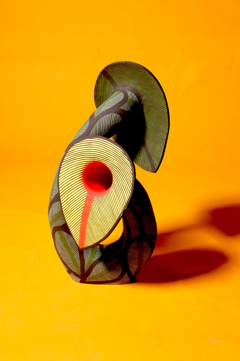 artaxis_org's tweet photo. Please join us in welcoming Ariana Heinzman to Artaxis. Learn more and find Ariana's new Artaxis page at https://t.co/UzxS2VtDGP

#artaxis #ceramics #contemporaryceramics #arianaheinzman https://t.co/tXjhMiwrdd