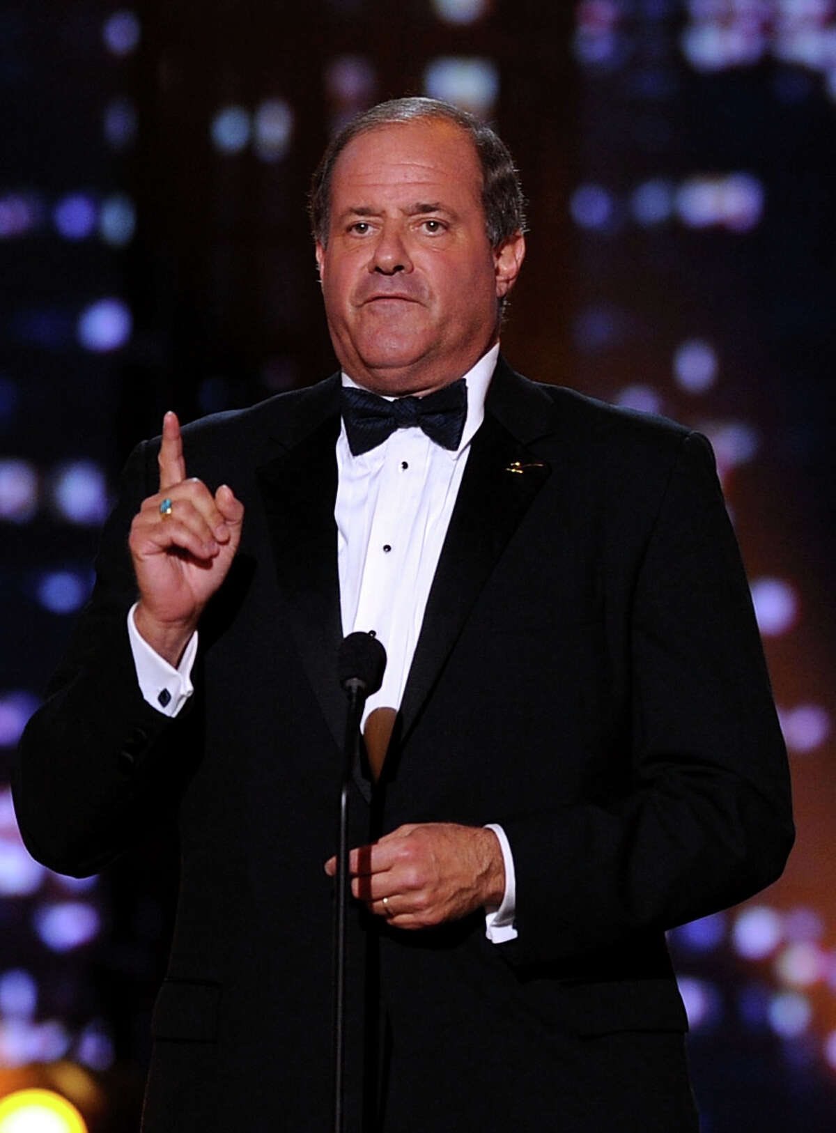 Happy birthday Chris Berman the guy who made me love sports analysts and broadcasting! 